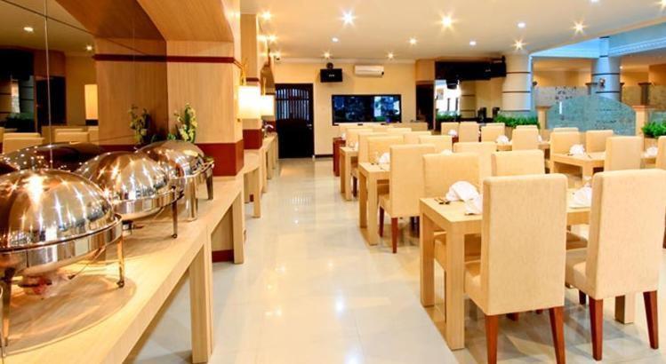 Hotel Marina Ambon Ngoại thất bức ảnh